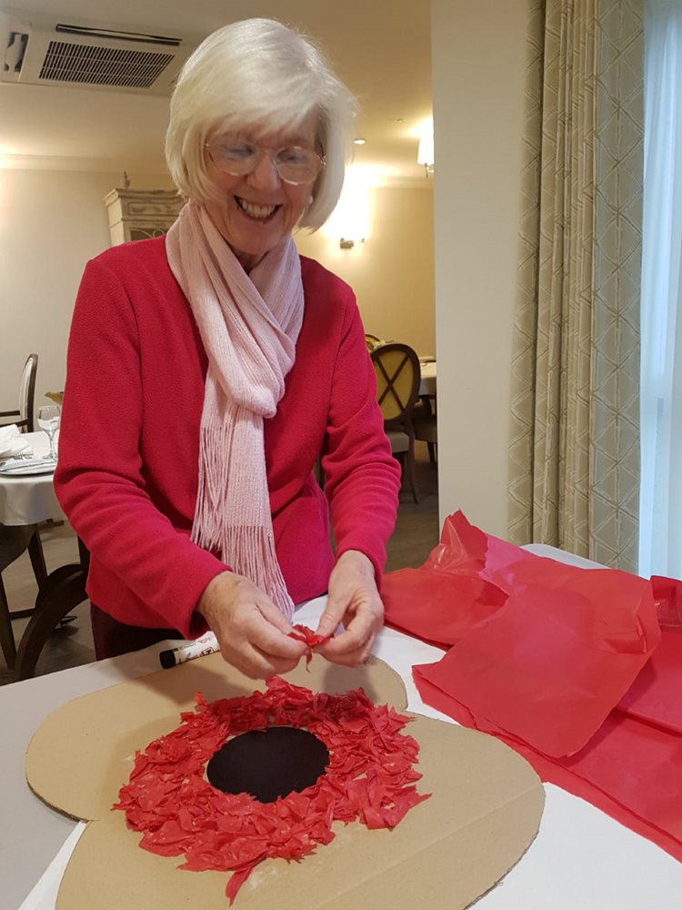 ‘Lest we forget’ – Bracknell care home inaugurates new memorial